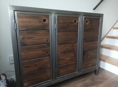 Sideboard