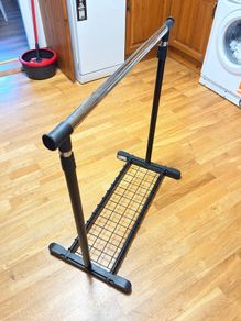 Adjustable Clothes Rack