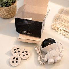 Kids astronaut projector