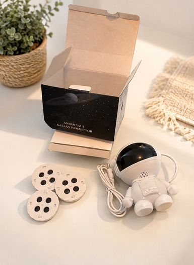 Kids astronaut projector