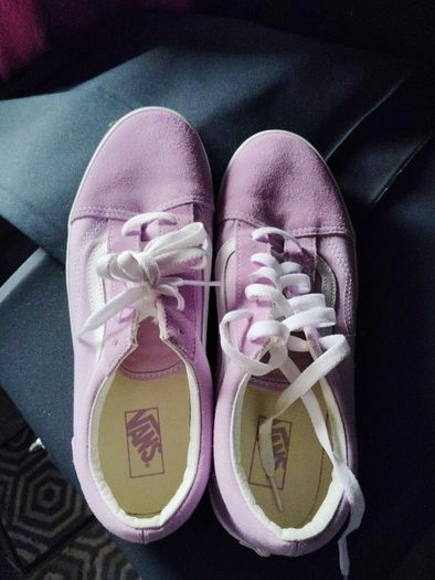 ladies Vans