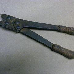 Old wire cutter possibly WW 1