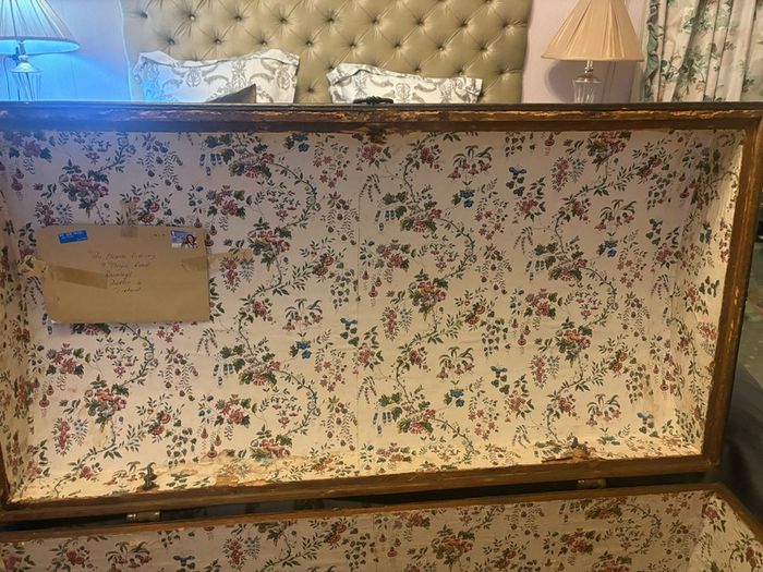 antiques coffer
