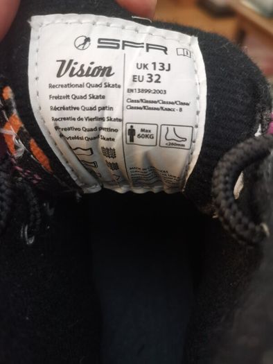 SFR Vision Canvas Kids Roller Skates (Floral Design) w/ safety pads