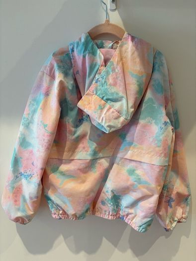 Girls light windbreaker 7-8 yrs