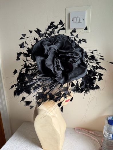 fascinator