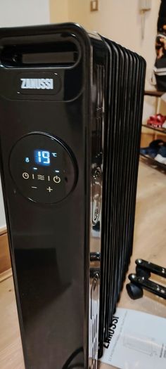 Zanussi Digital Oil Filled Radiator Boxed with Remote
