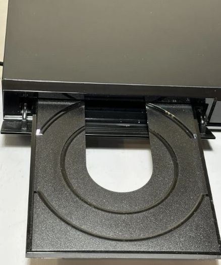Samsung DVD Player E360 USB Playback With Remote and cables / Tested And Working