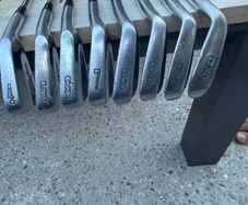 Mizuno TP11 blade Irons new grips