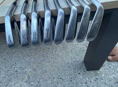 Mizuno TP11 blade Irons new grips