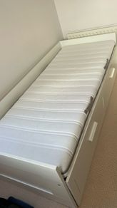 single bed