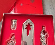 newbridge silverware Christmas navity set