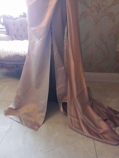 Full lenght gown
