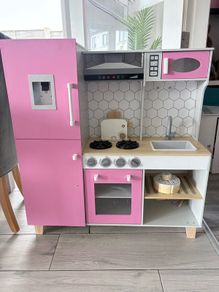 Play Kitchen