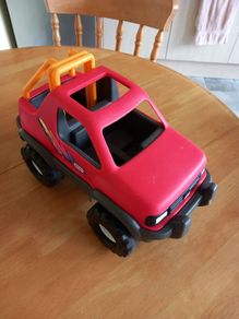 Little tikes 16inch red jeep (Reduced)