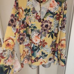 Star by Julien Macdonald yellow floral choker blouse size UK20 EU48 Perfect condition Postage included
