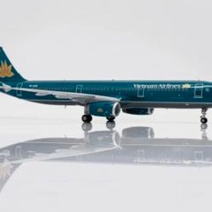 JC Wings Vietnam Airlines A321 1/200 Die Cast Model Aircraft