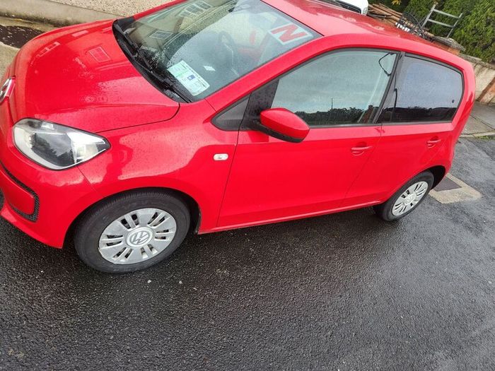 Volkswagen up! 2014