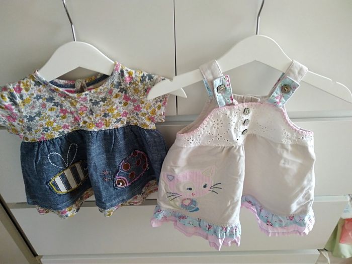 Baby clothes