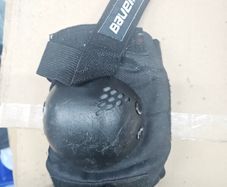 Elbow pads