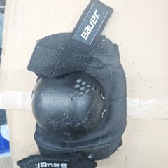 Elbow pads
