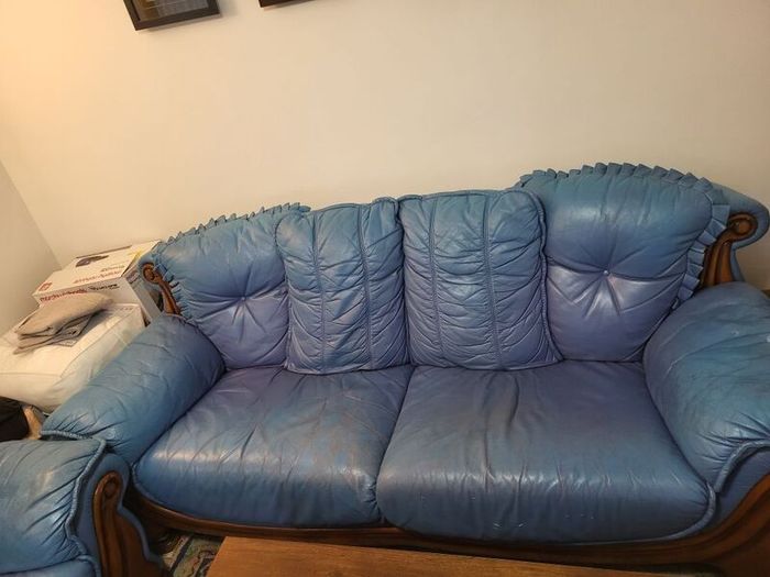 Free Sofa