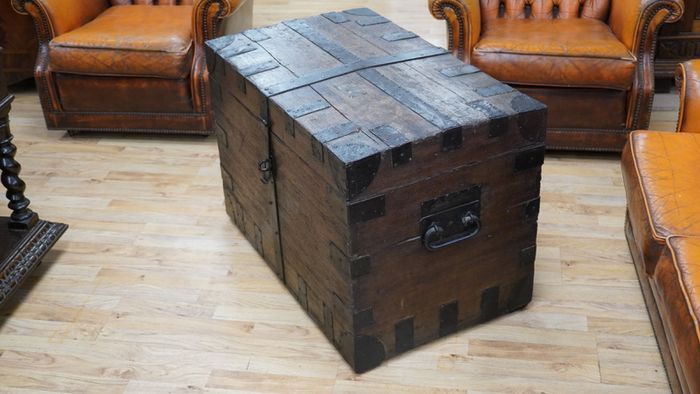 Antique Iron-Bound Oak Trunk / Valuables Chest, c.1780-1820