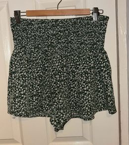 Green Shein shorts
