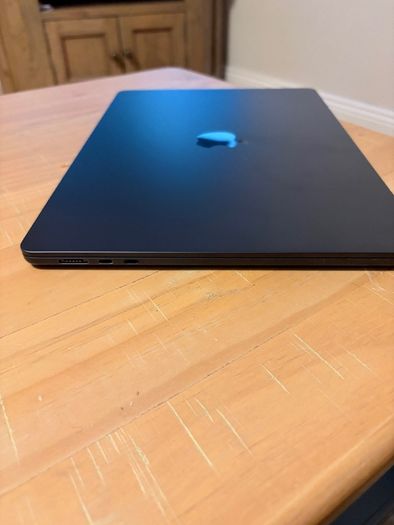 Apple MacBook Air M2 16gb