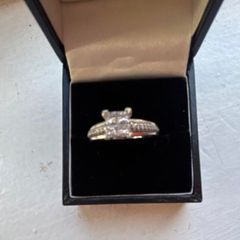 Antwerp White Gold Diamond Quad Cluster Ring  4 P