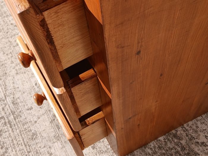 Locker/ bedside table/side table/ storage unit