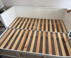 Pull out sofa bed