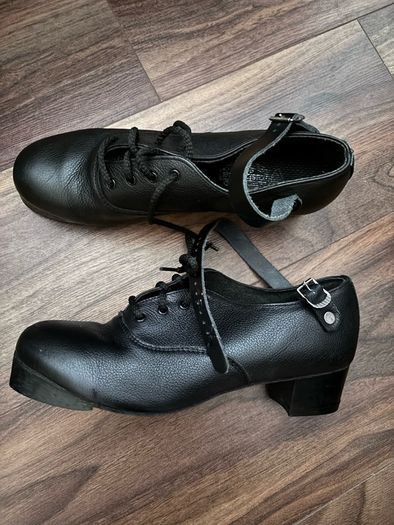Irish dancing heavy shoes