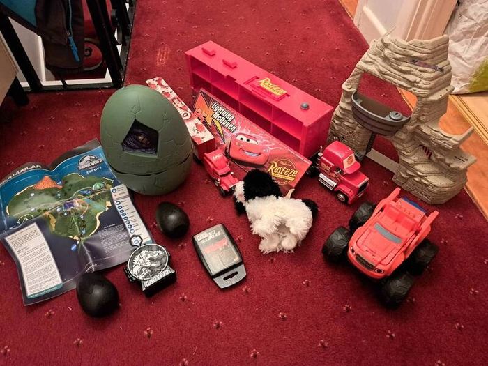 Selection of Toys ( open to any offer!)