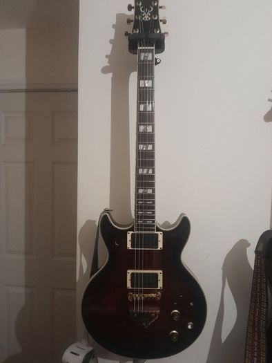 Ibanez ar325