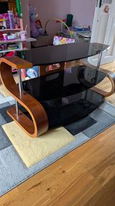 Tv table