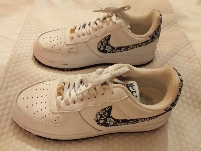Mens Nike Trainers-size 8.5 Uk/eu 42