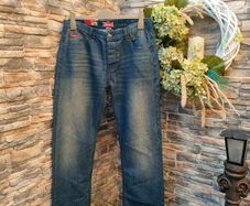 Lee Cooper Regular Fit Dark Wash Jeans Size 32 inch waist/ 34 inch leg Brand New with tags