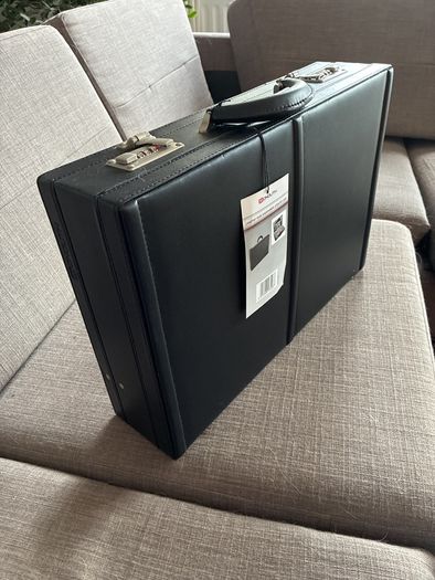 MONOLITH Leather look expandable attache case