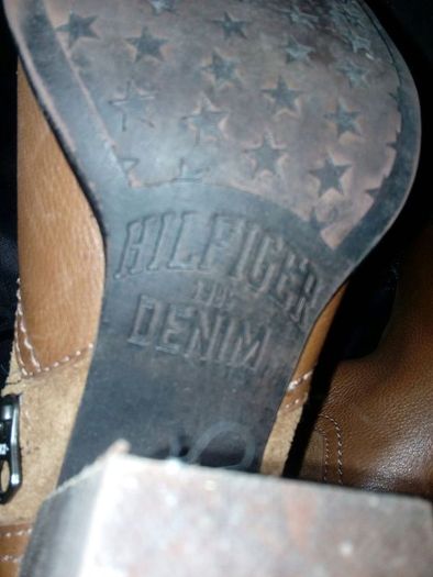 Tommy Hilfiger boots
