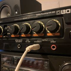 BOSS - DM300- Analog Delay Machine / Echo / Chorus