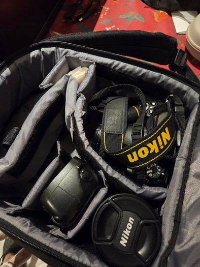 Nikon d7000 plus lenses and extras