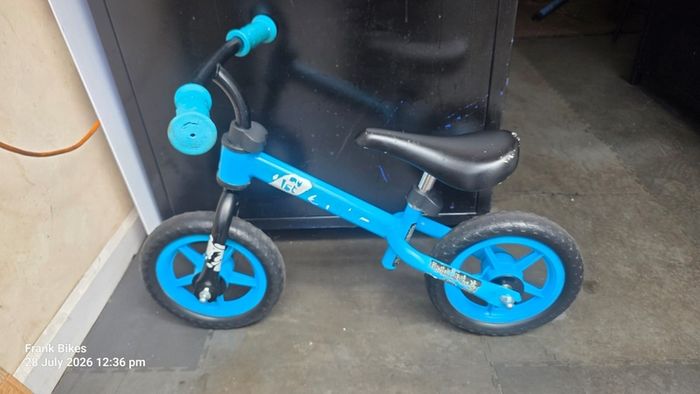 Kids Balance Bike   Good Condition