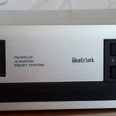JVC Stereo Tuner