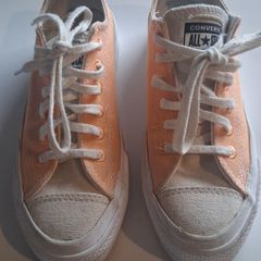 Converse low top platforms size 36.5