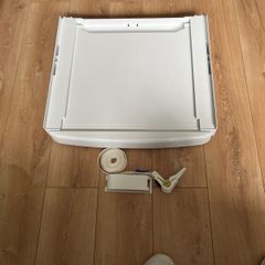 washing machine/ dryer stacker
