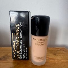 Mac Studio Radiance Serum Powered Foundation - N12