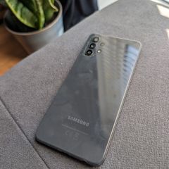 Samsung A32 Phone