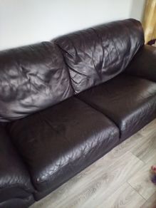 Leather,2seater couch