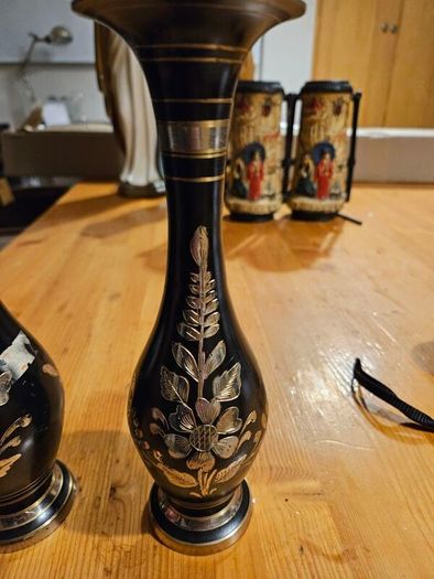 3 X Pairs Of Vases. Porcelain And Metal All In Good Condition. See Photos For Same.